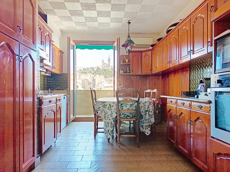 Appartement - 145 m² - 4 pièces