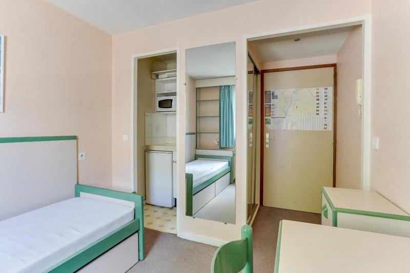 Chambre - 12 m² - 1 pièce