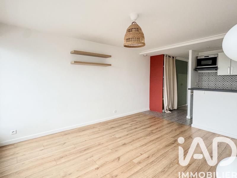 Studio - 25 m² - 1 pièce