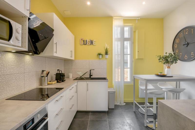 Appartement - 75 m² - 5 pièces