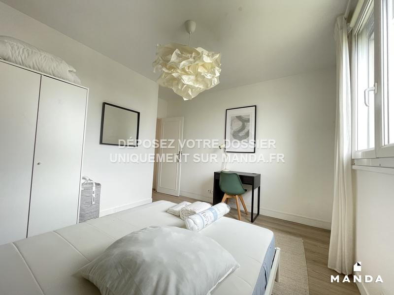 Chambre - 10 m² - 4 pièces