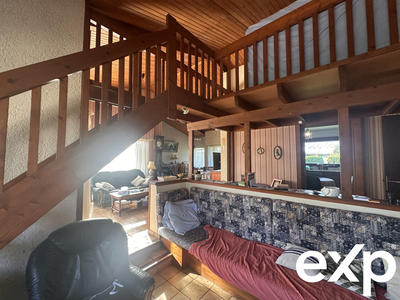 Maison - 210 m² - 4 pièces