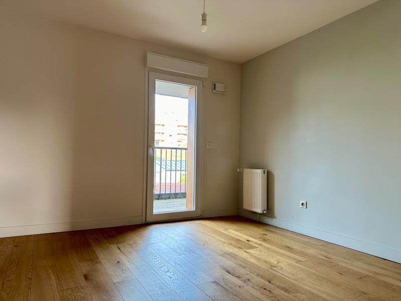 Appartement bourgeois - 75 m² - 3 pièces