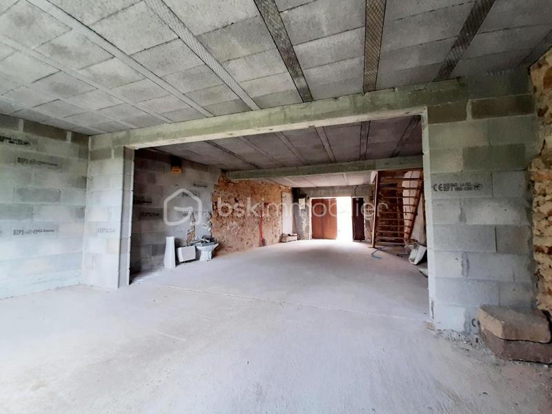 Maison en pierre - 178 m² - 6 pièces