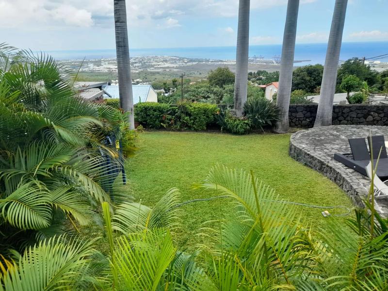 Maison chambre d'hôtes - 183 m² - 11 pièces