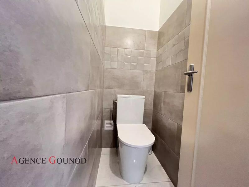 Appartement - 83 m² - 3 pièces