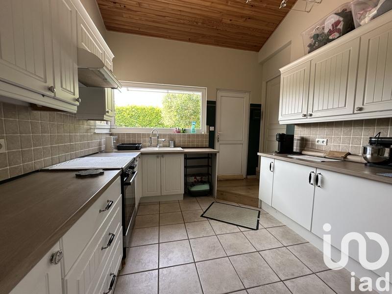 Maison - 211 m² - 8 pièces