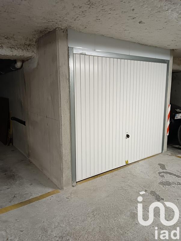 Parking - 11 m²