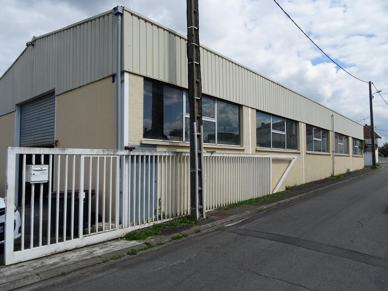 Local commercial - 650 m² - 3 pièces