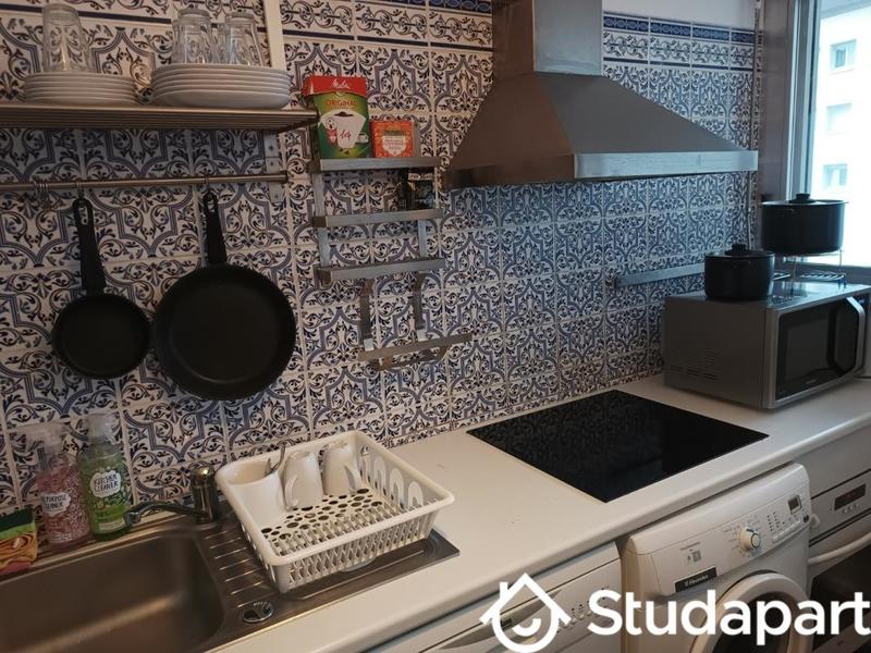 Chambre - 10 m² - 1 pièce