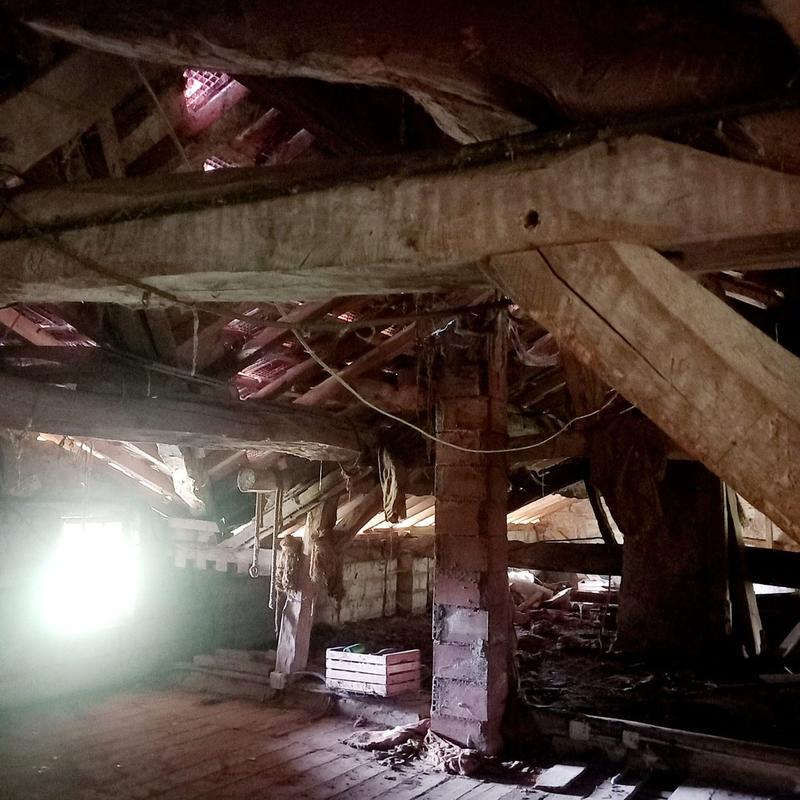 Maison - 300 m² - 4 pièces