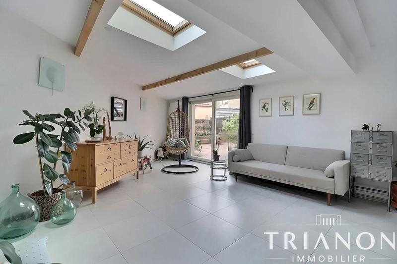 Maison - 121 m² - 5 pièces