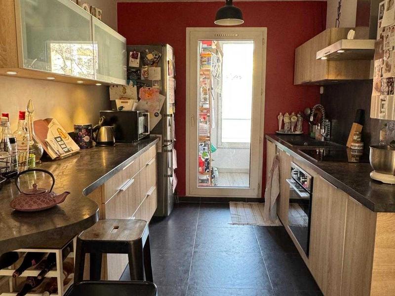 Appartement - 97 m² - 4 pièces