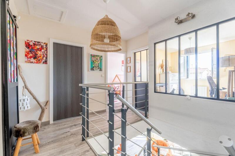 Maison - 101 m² - 5 pièces