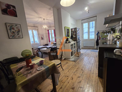 Appartement - 86 m² - 4 pièces