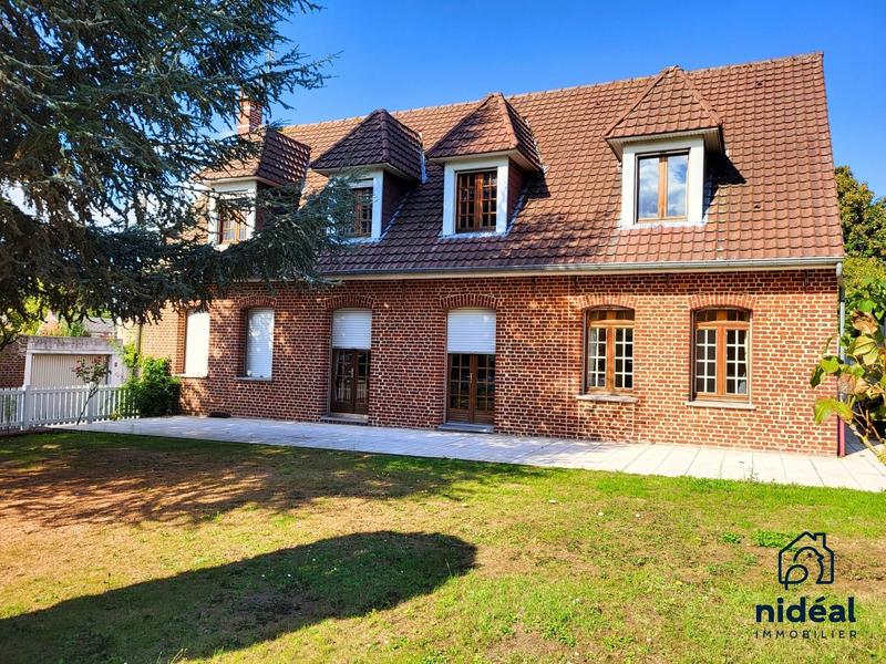 Maison - 190 m² - 8 pièces