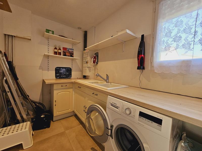 Maison traditionnelle - 180 m² - 6 pièces