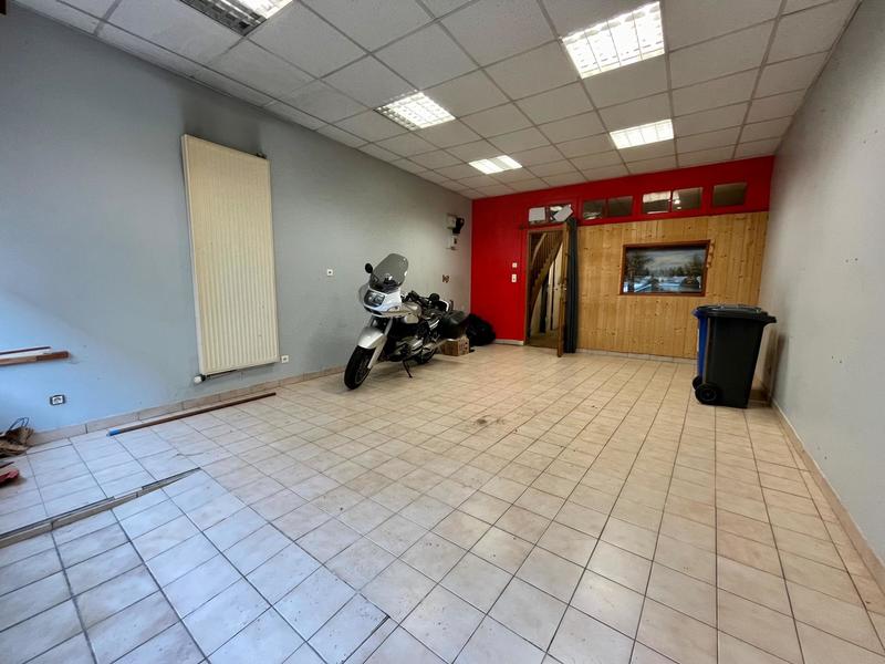 Maison - 287 m² - 10 pièces