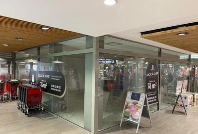 Local commercial - 77 m² - 1 pièce