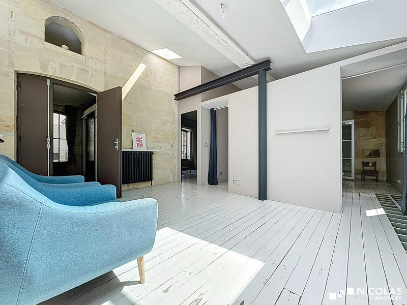 Appartement - 128 m² - 3 pièces