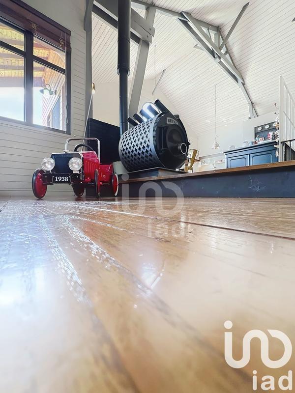 Maison - 270 m² - 5 pièces