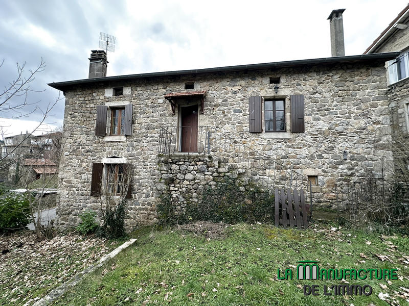 Maison - 130 m² - 7 pièces