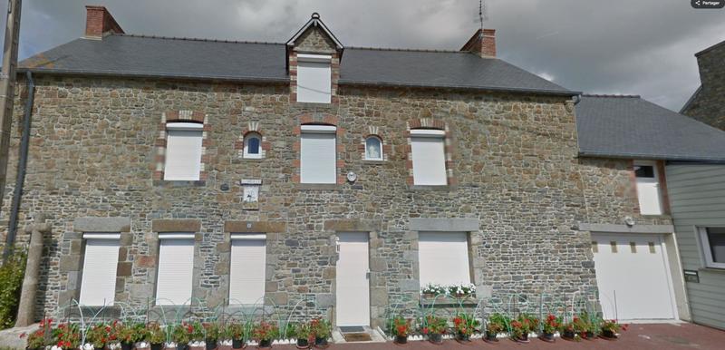 Maison - 286 m² - 8 pièces