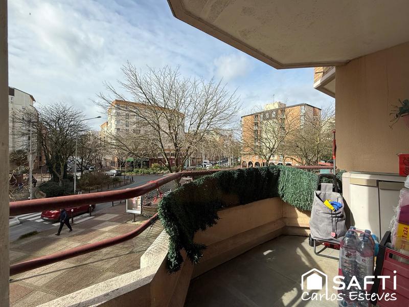 Appartement - 79 m² - 4 pièces