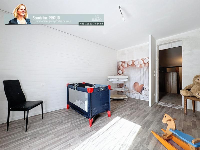 Maison ancienne - 201 m² - 7 pièces