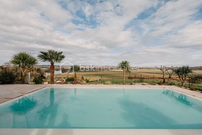 Maison - 164 m² - 6 pièces