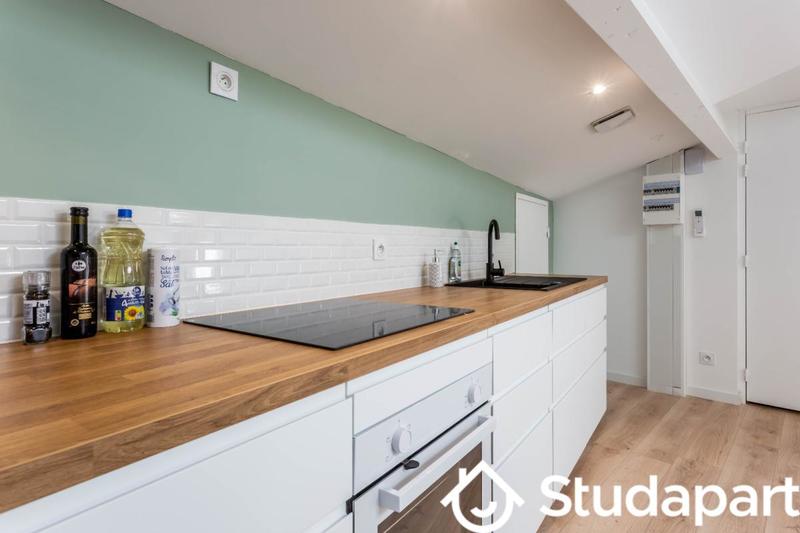 Chambre - 12 m² - 1 pièce