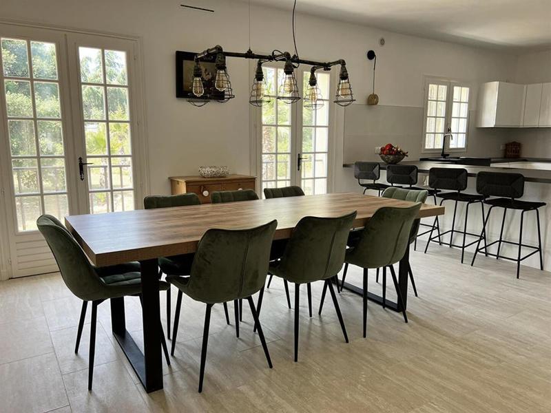 Villa - 350 m² - 10 pièces