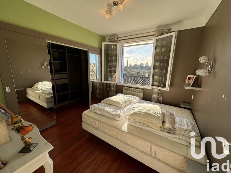 Maison - 300 m² - 9 pièces