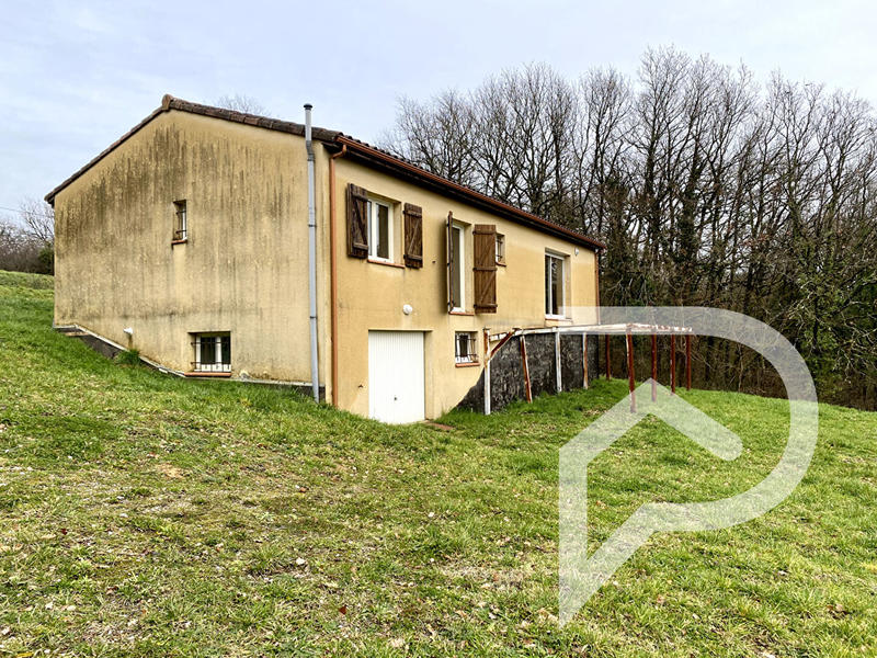 Maison - 104 m² - 4 pièces