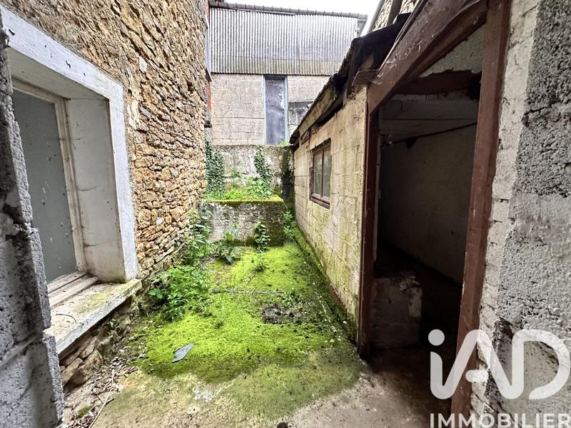 Maison - 220 m² - 5 pièces