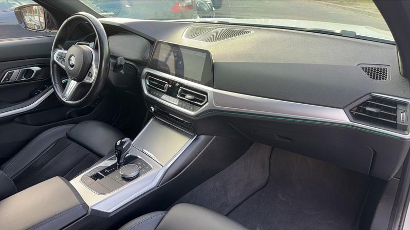 Bmw Série 3 Touring 320i 184 Steptronic 8 m Sport