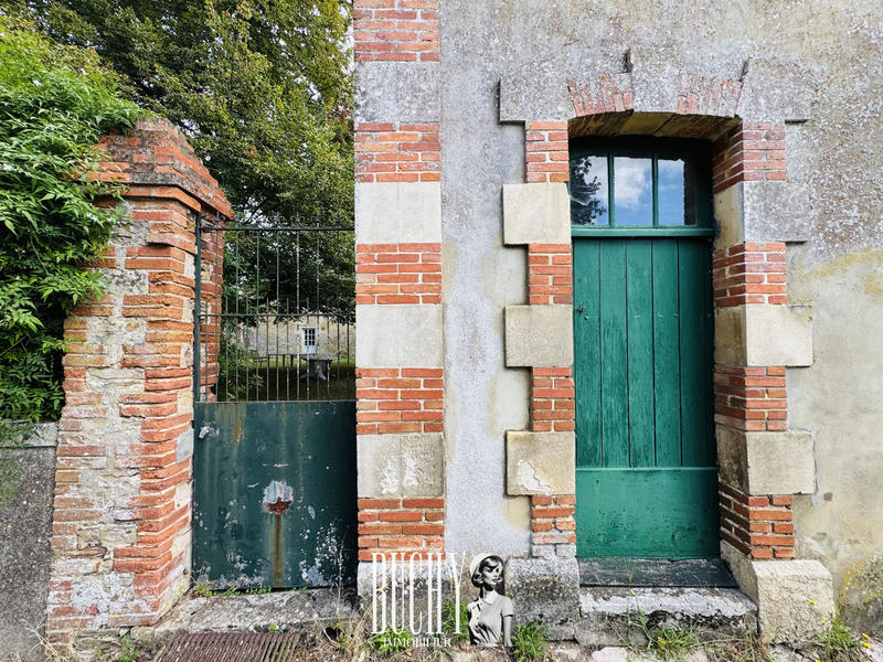 Maison - 482 m² - 11 pièces