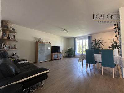 Maison - 77 m² - 5 pièces