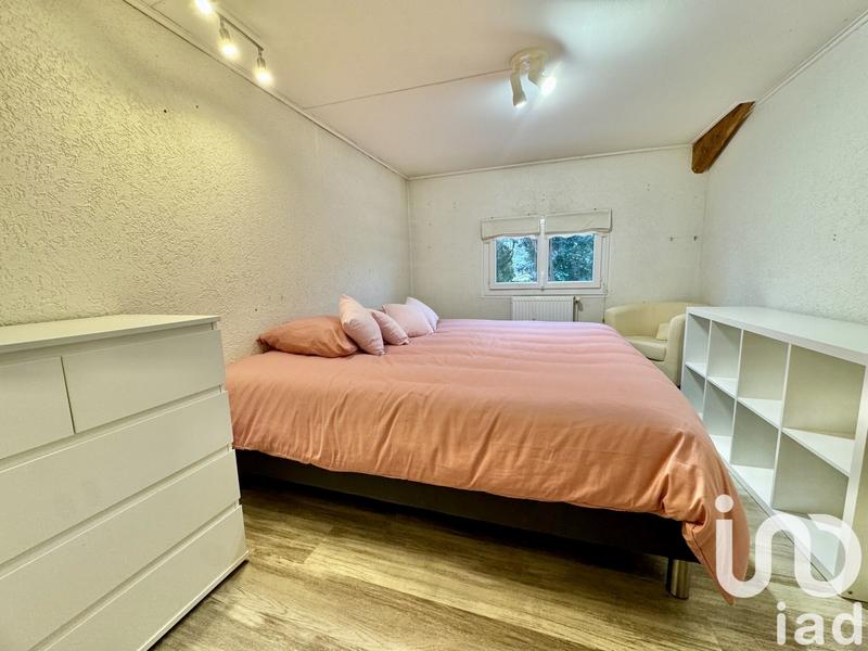 Maison - 250 m² - 9 pièces