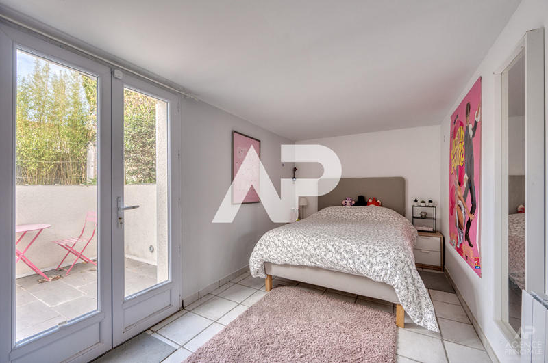 Maison - 175 m² - 5 pièces