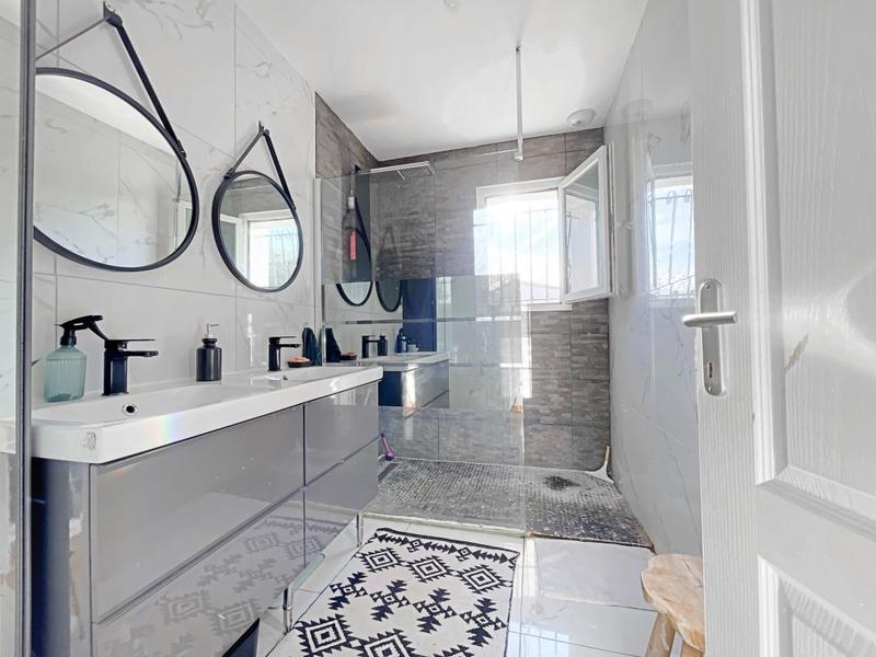 Villa - 126 m² - 6 pièces