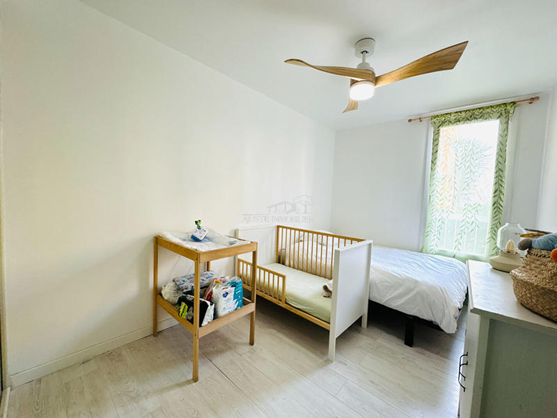 Appartement - 87 m² - 4 pièces