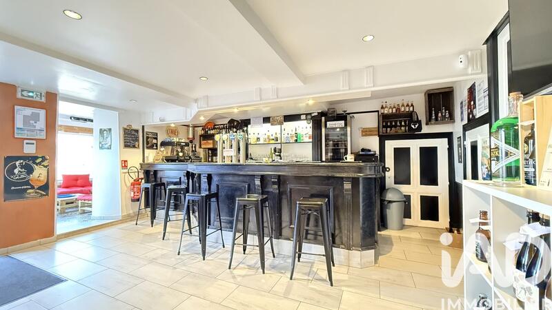 Immeuble - 240 m² - 4 pièces