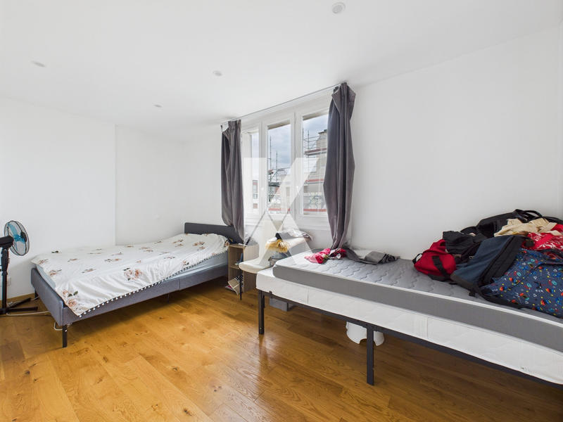 Appartement - 111 m² - 5 pièces