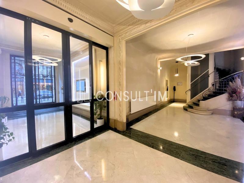 Bureau - 165 m² - 7 pièces