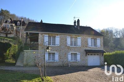 Maison - 135 m² - 8 pièces