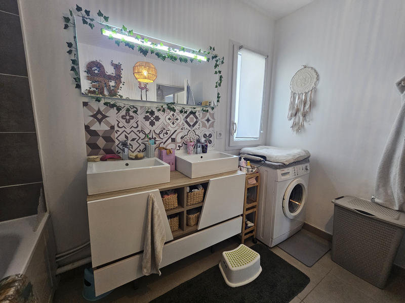 Maison - 87 m² - 4 pièces