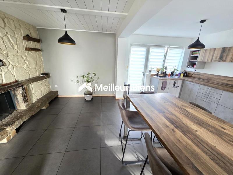 Maison - 160 m² - 5 pièces