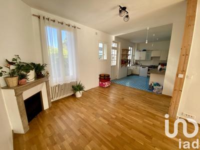 Maison - 102 m² - 6 pièces