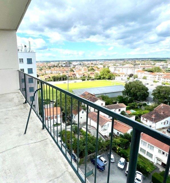 Appartement - 63 m² - 4 pièces